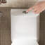 Toilette confortable avec siège 17 po, lavabo à double chasse 1,1 / 1,6, lavabo sans rebord, blanc brillant brillant 006 pour salle de bain en céramique hygiénique silencieuse