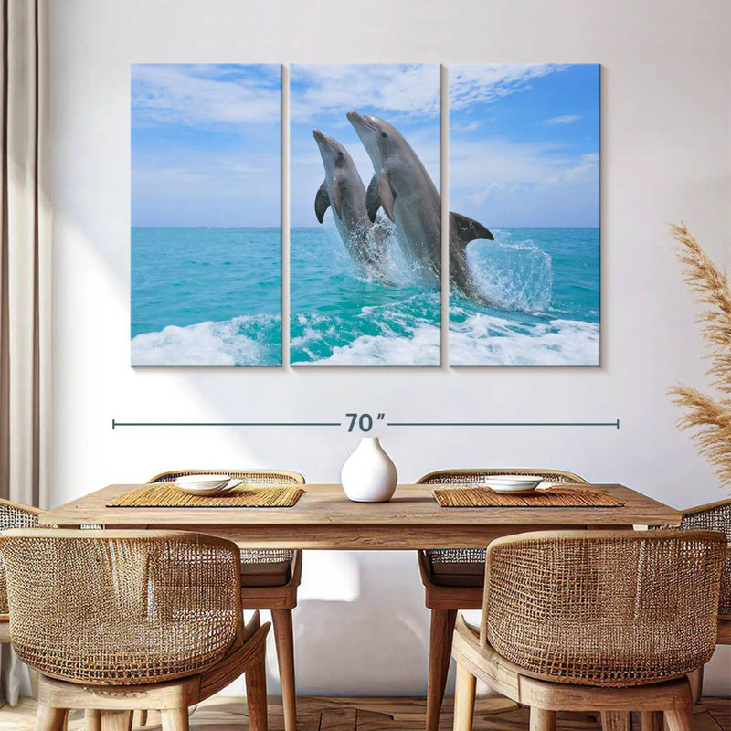 Bramph dauphins jouant en mer, H 42 po x l 65 po