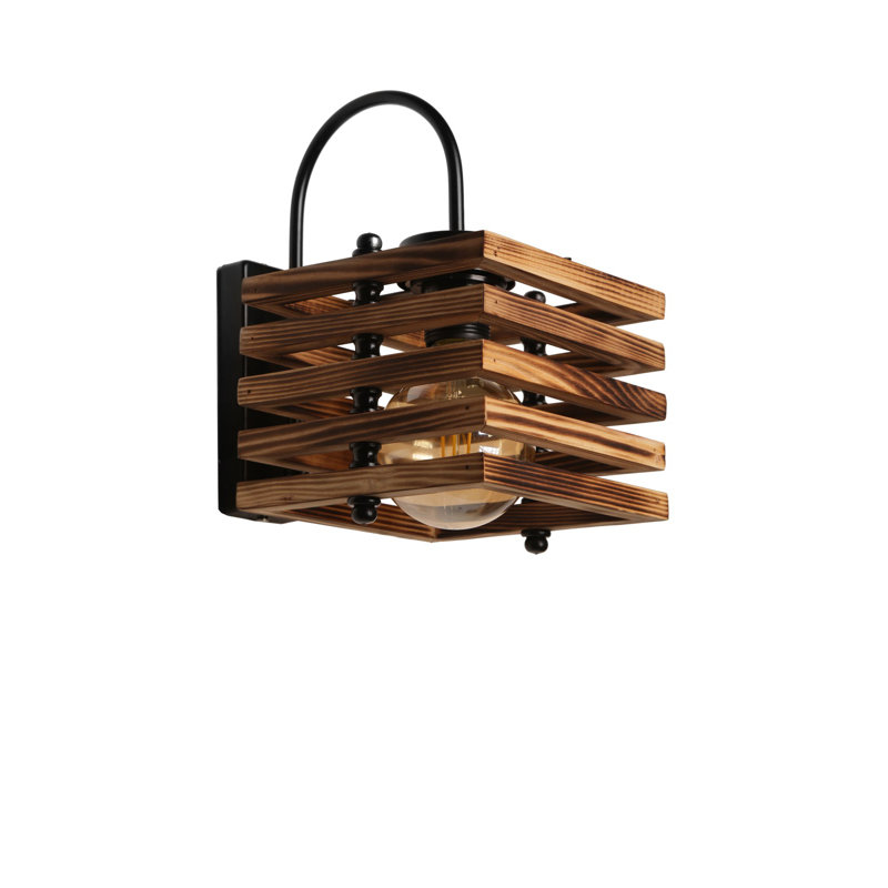 Lynnville Wood LED Wallchiere
