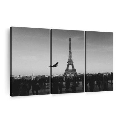 «Overcast Eiffel Tower», 3 pièces