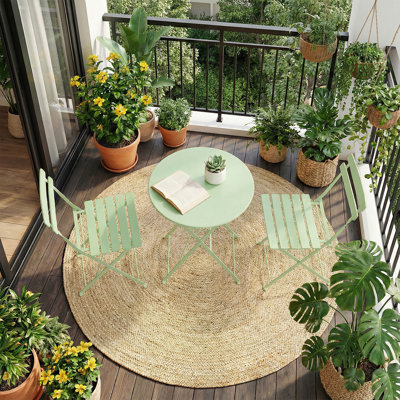 Ensemble bistro pliable en métal pour terrasse 3 pièces - 2 tables d'extérieur compactes et 2 chaises pliantes - peu encombrantes, sans assemblage - pour le jardin, la cour et le balcon - vert clair