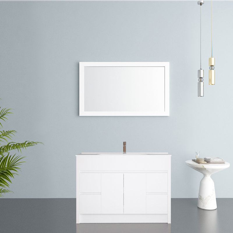 Miroir Gemma 48, 28,37 po x 47,25 po, Blanc mat
