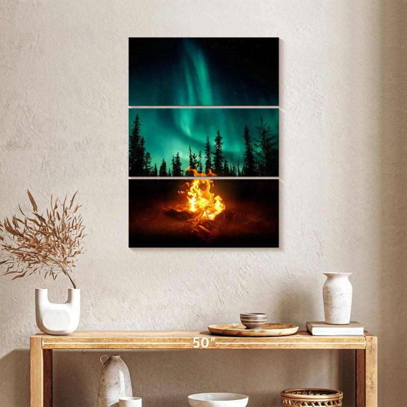 «Campfire Under Northern Lights», toile tendue 4 pièces, H 38 po x l 24 po