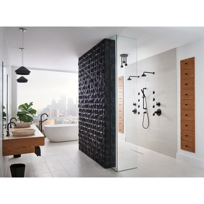 Odin® Single-Handle Freestanding Tub Filler