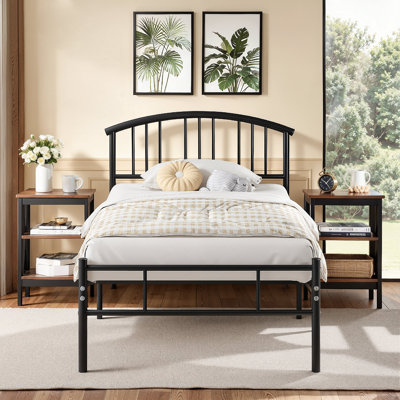 Lit simple en métal avec 2 tables de chevet brunes - ensemble de chambre à coucher moderne 3 pièces