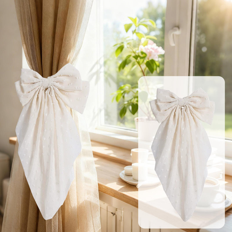 Pendule de rideau en forme de kbndieu, Beige