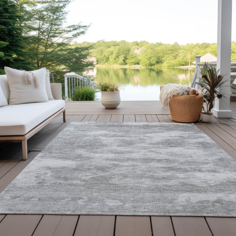 Machine Washable Indoor/Outdoor Christain ACN1397 Silver Rug, Rectangle 2'6" x 3'10"
