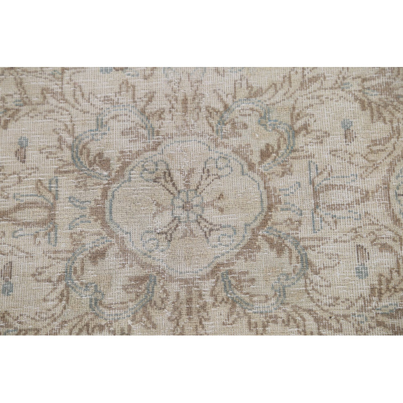 Tapis traditionnel délavé discret 10 x 13