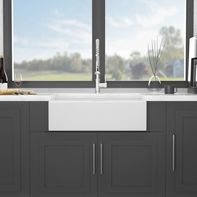 Évier en céramique blanche 30 x 20 - poste de travail à simple cuve. Et élégant. Pour ébrécher, décolorer les rayures. Gain de place. Livré avec des accessoires de cuisine utiles. Station de travail de 30 po de largeur 20 po. Évier élégant.