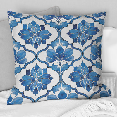 Coussin moderne bleu et blanc à motif quadrilobe moderne III