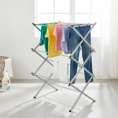 Séchoir à vêtements pliable à trois niveaux, modèle gris, portable et peu encombrant, adapté à une utilisation intérieure et extérieure, solution de rangement de vêtements multifonctionnelle.