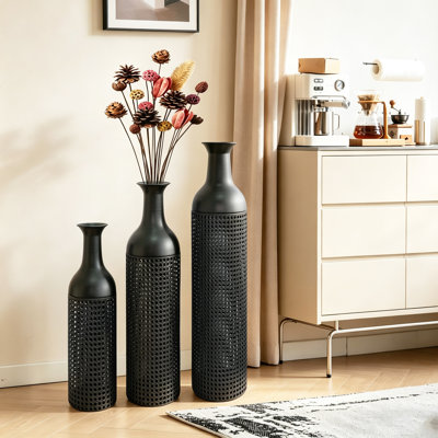 Ensemble de 3 vases décoratifs en métal