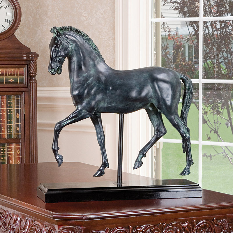 Animals Figurines & Sculptures
