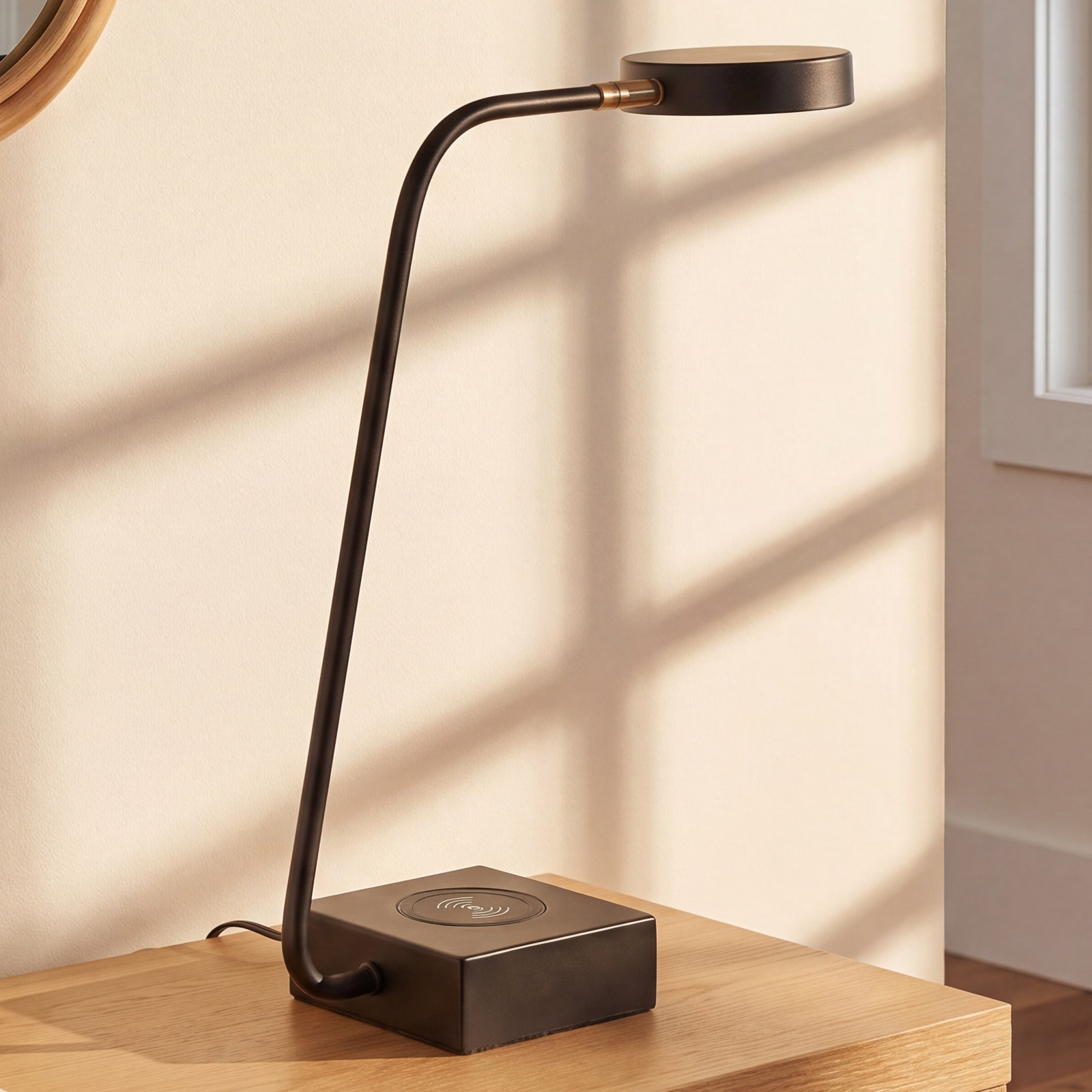 Eltisley Metal USB Desk Lamp
