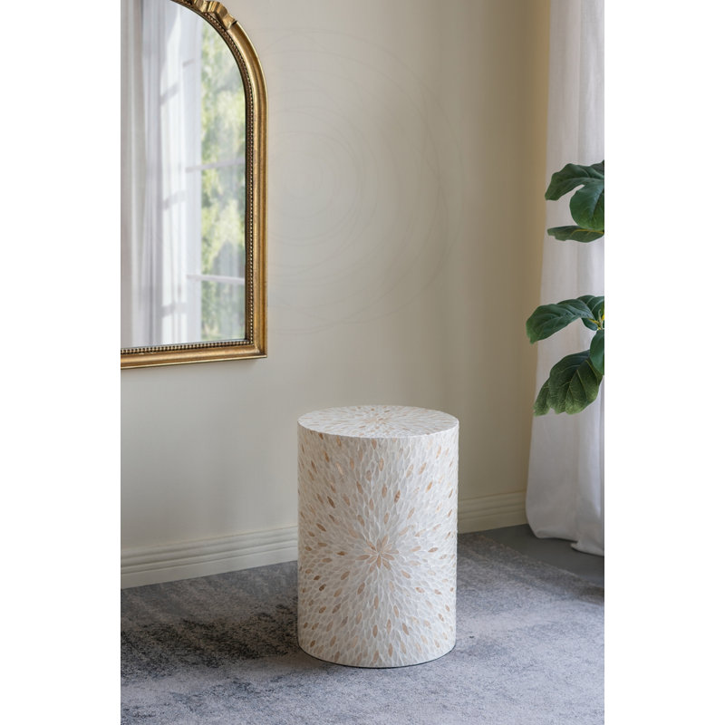 Tabouret décoratif avec motif Capiz doré et blanc