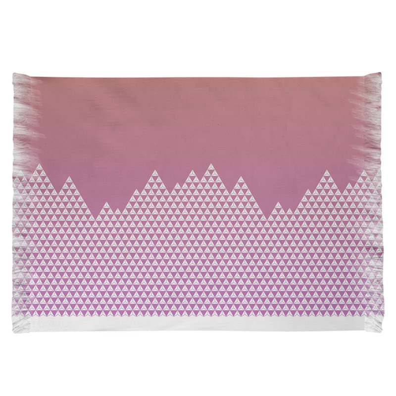 Tapis rouge mountain Mcguigan, Non