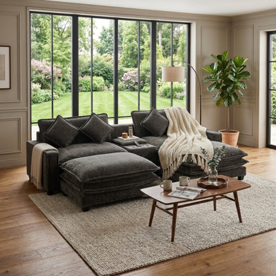 Canapé modulaire surdimensionné en chenille de 111 po avec coussins doubles, 2 repose-pieds convertibles et console de rangement intégrée avec ports USB et porte-gobelets
