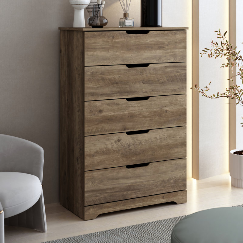 Aroob 5 Drawer 31.5'' W Dresser, Knotty Oak