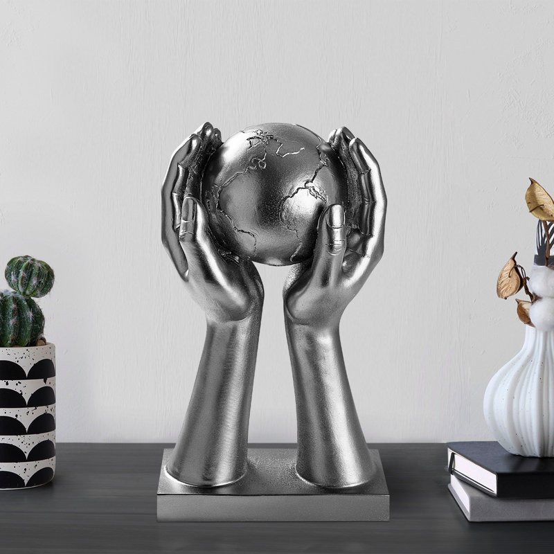 Élégant objet décoratif, argent, 7,1 x 11,8 x 3,5 pouces | 100% polyester | Décoration élégante pour le salon ou le bureau | Parfait pour rehausser l'esthétique moderne et ajouter de la sophistication