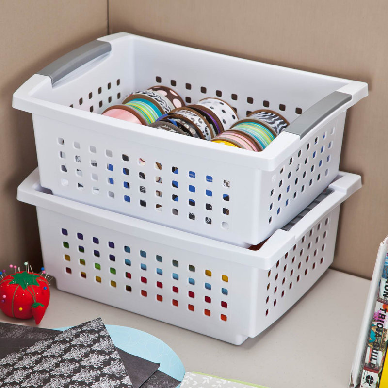 Petit panier à linge empilable