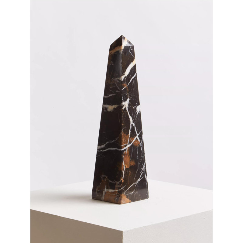 Bralei Figurines & Sculptures