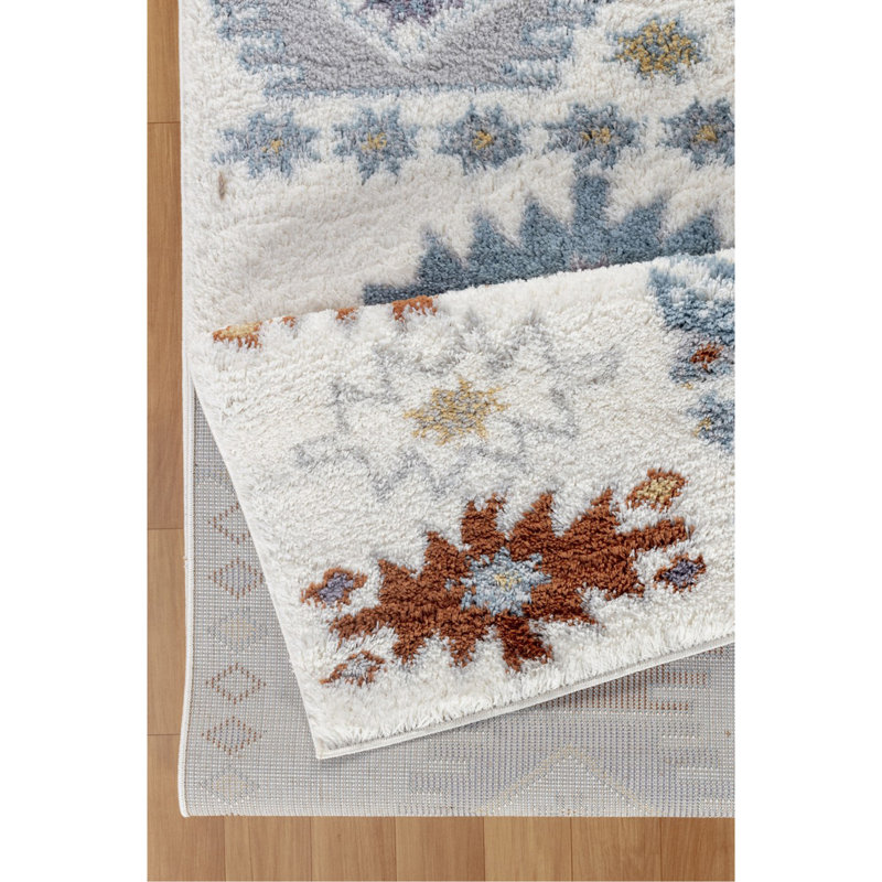 Ivoire 7 pi 10 po X 9 pi 10 po Tapis à poils longs, Rectangle 7 pi 10 po x 9 pi 10 po