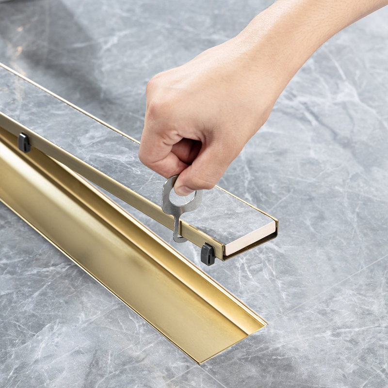 32'' W Linear Grid, Gold