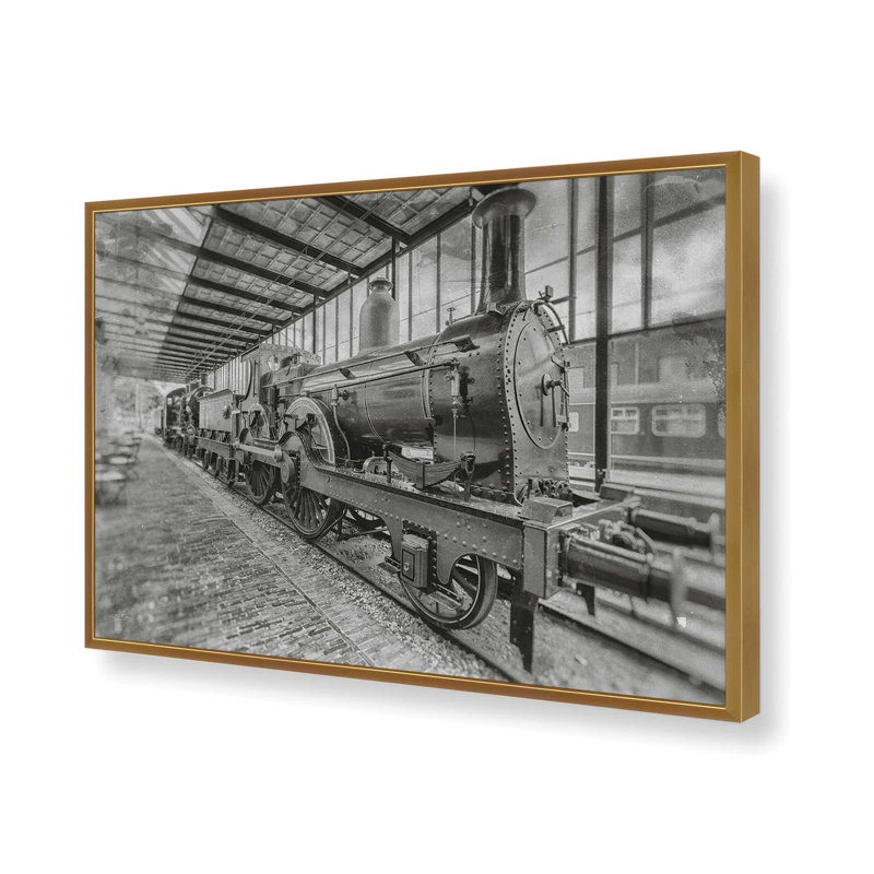 «Stationed in Time» par Martin Podt, reproduction d'art, 12 W x 8 H, Gold, Framed Print