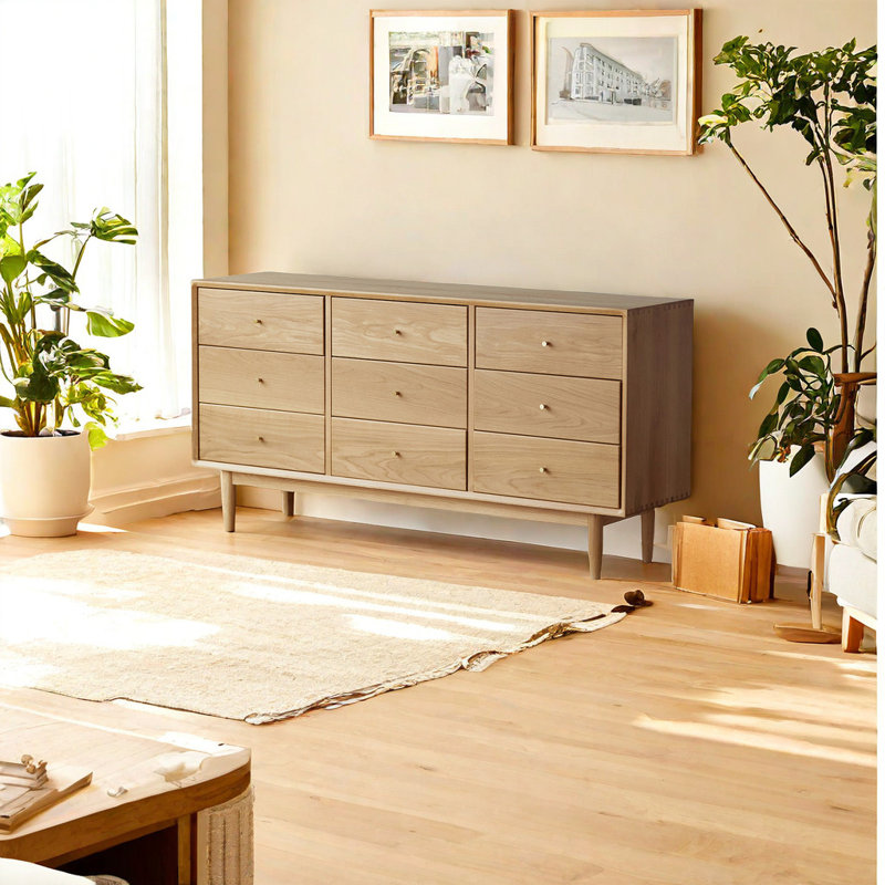Commode de style moderne en chêne blanc