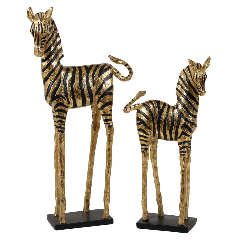 Figurines & Sculptures