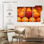 Pomme Yarlin parmi les oranges-108146328