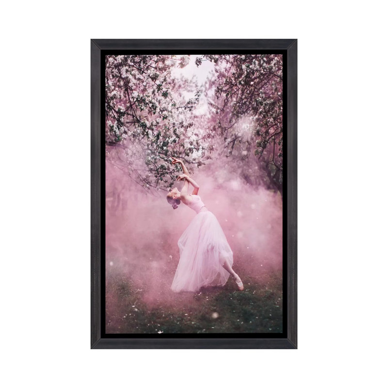 «Été russe» - reproduction, H 26 po x l 18 po x 1,5 po, Toile avec cadre noir patiné