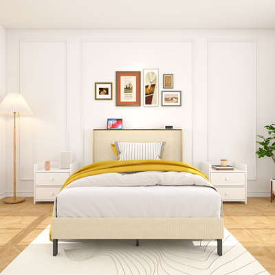 Lit plateforme double, cadre de lit en métal avec station de charge, aucun sommier tapissier requis,