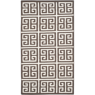 Chale Hand Woven Flat Weave Banana Silk/Wool/Cotton Geometric Rug in Brown/ivory