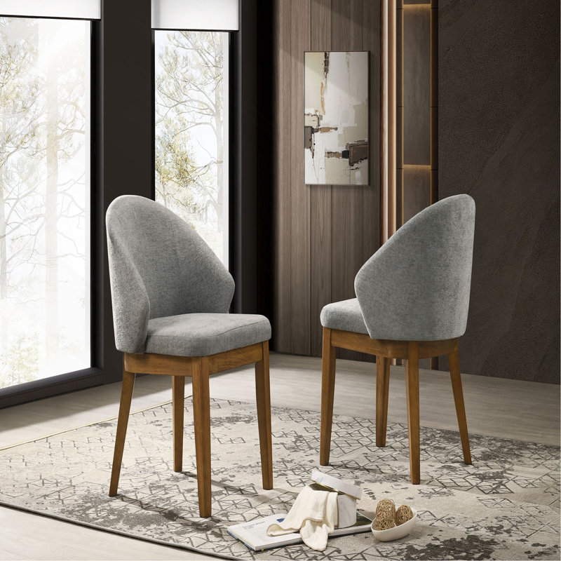 Ensemble de 2 chaises de salle à manger à dossier demi-tonneau Andrew, tissu gris clair avec pieds en bois au fini noyer - Chaises de cuisine et de salle à manger modernes