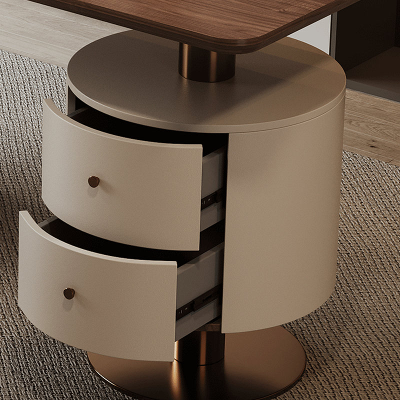 Simple and Luxurious Desk