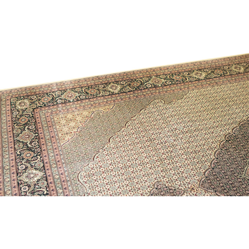 Hand Knotted Wool Indoor Rug