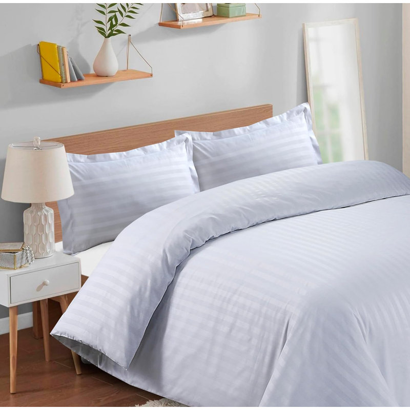 Neacsu Microfiber Striped Duvet Cover Set with Pillowcases, White, Double Duvet Cover + 2 Standard Pillowcases