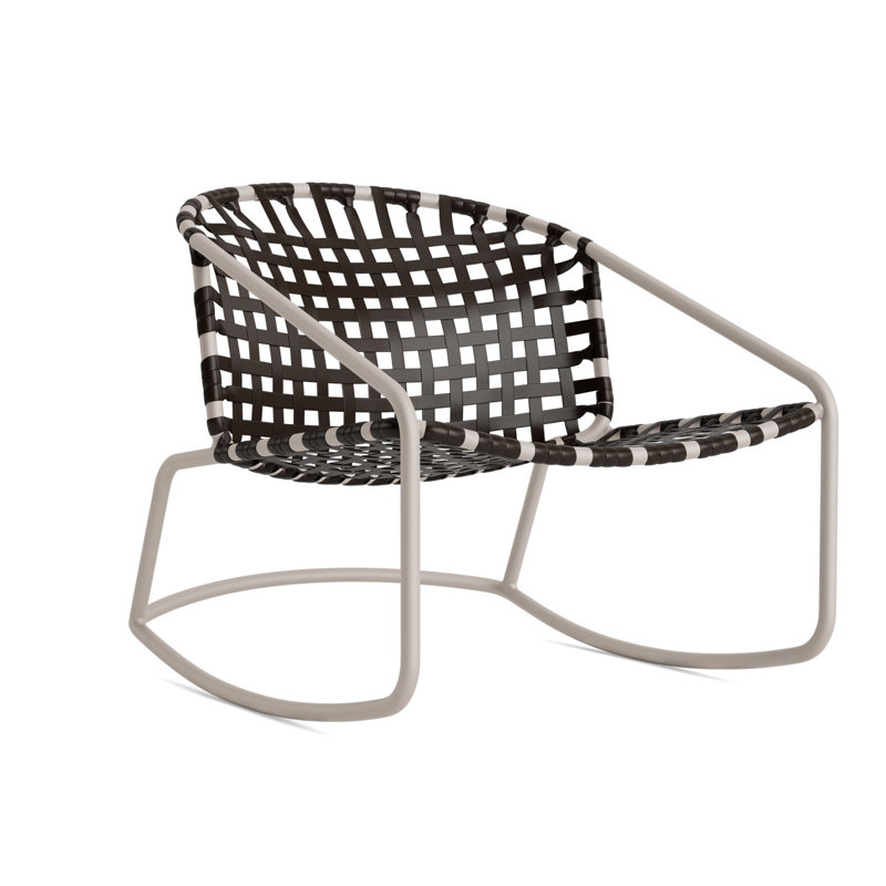 Kantan Outdoor Lounge Chair, Dove Smooth/Coffee