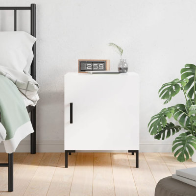 Maxum 40cm W Iron Bedside Table
