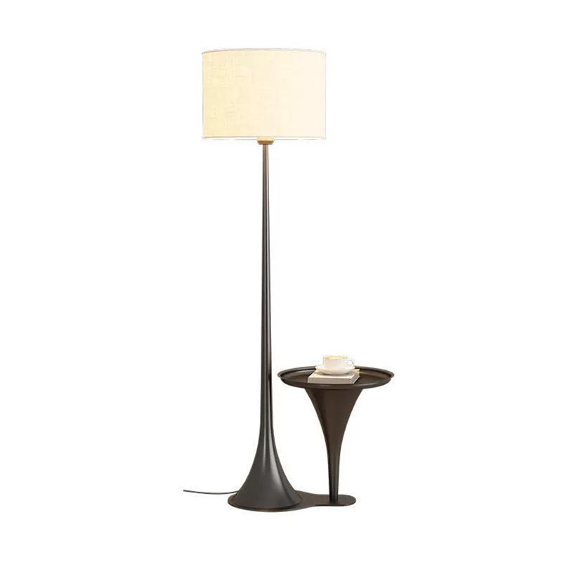 Beige + tissu noir + lampes sur pied sans fer