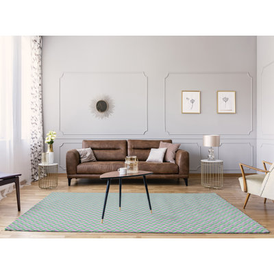Tapis mauve/crème/vert chevrons
