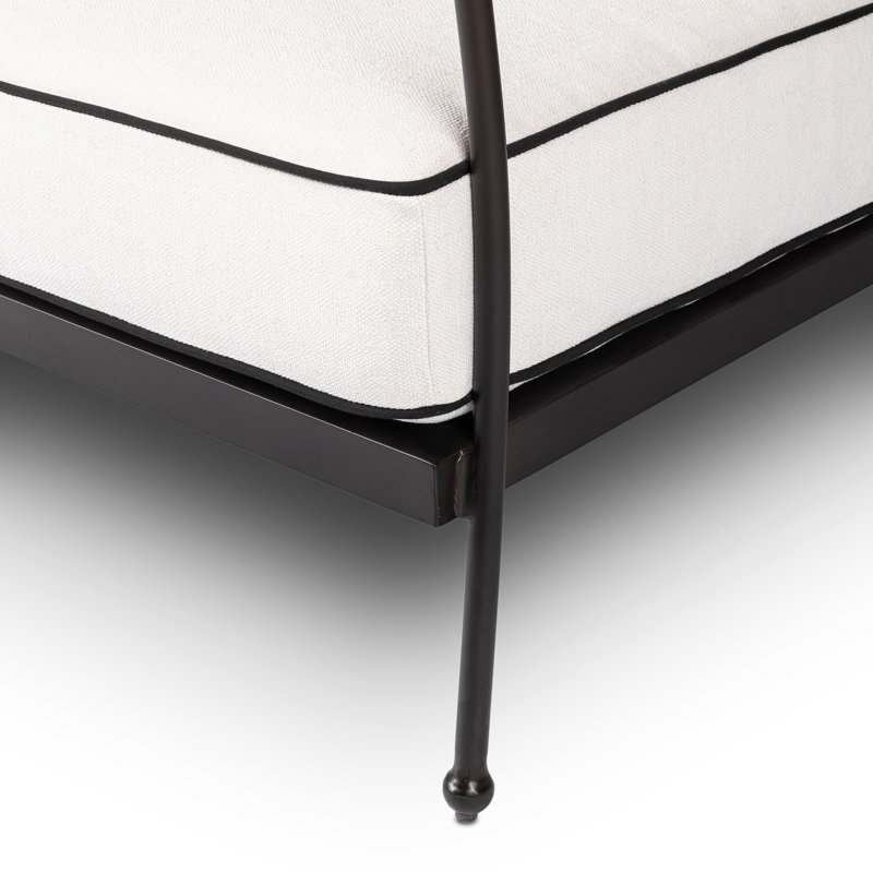 Tally Outdoor Lounge Chair