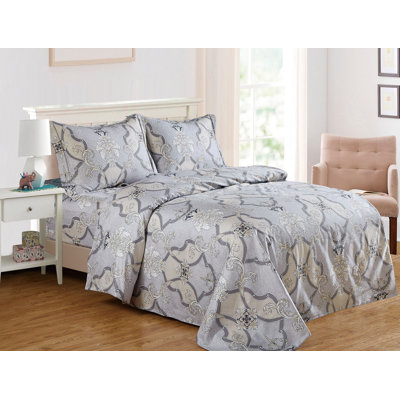 French Monogram Medallion Damask Pattern Cotton Percale Percale French Monogram Medallion Damask Pattern Duvet Cover