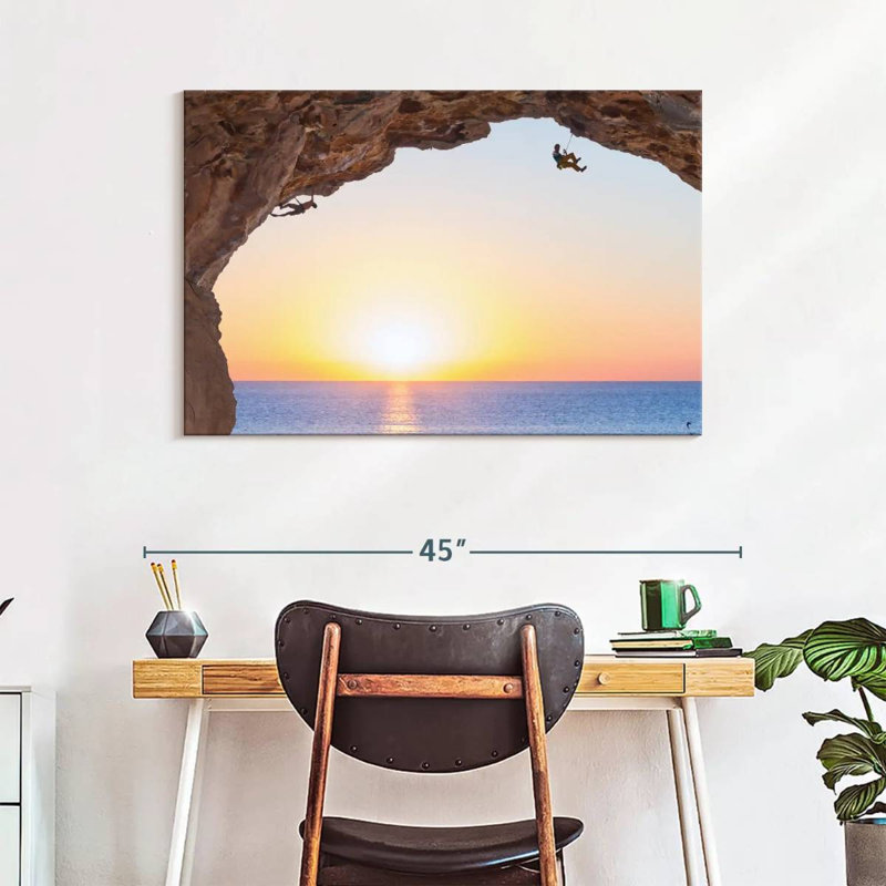 Senne Ambition, 26" H x 39" W
