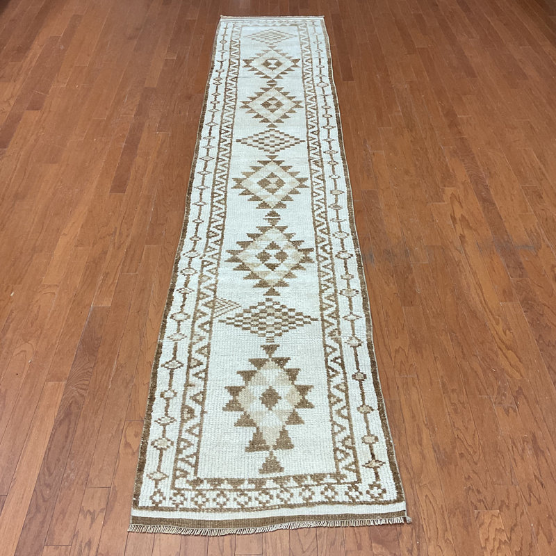  Handmade Turkish Oushak Wool Runner