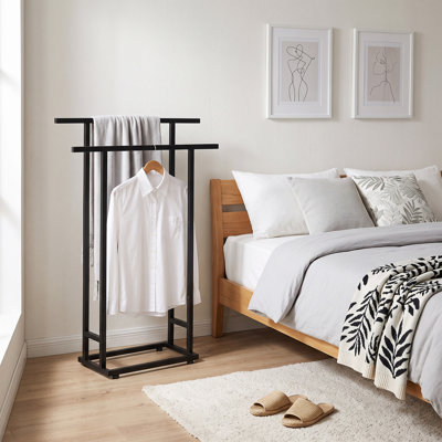 Porte-serviettes sur pied en métal noir autoportant, porte-serviettes de sol à plusieurs niveaux, support de rangement pour serviettes de bain et de salle de bain sans perçage, H 37,2 po x l 26 po x P 15,8 po, séchoir moderne pour salle de bain, chamb