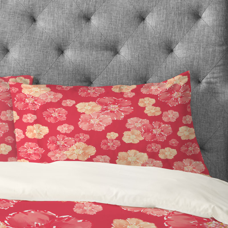 Lisa Argyropoulos Floral, Standard