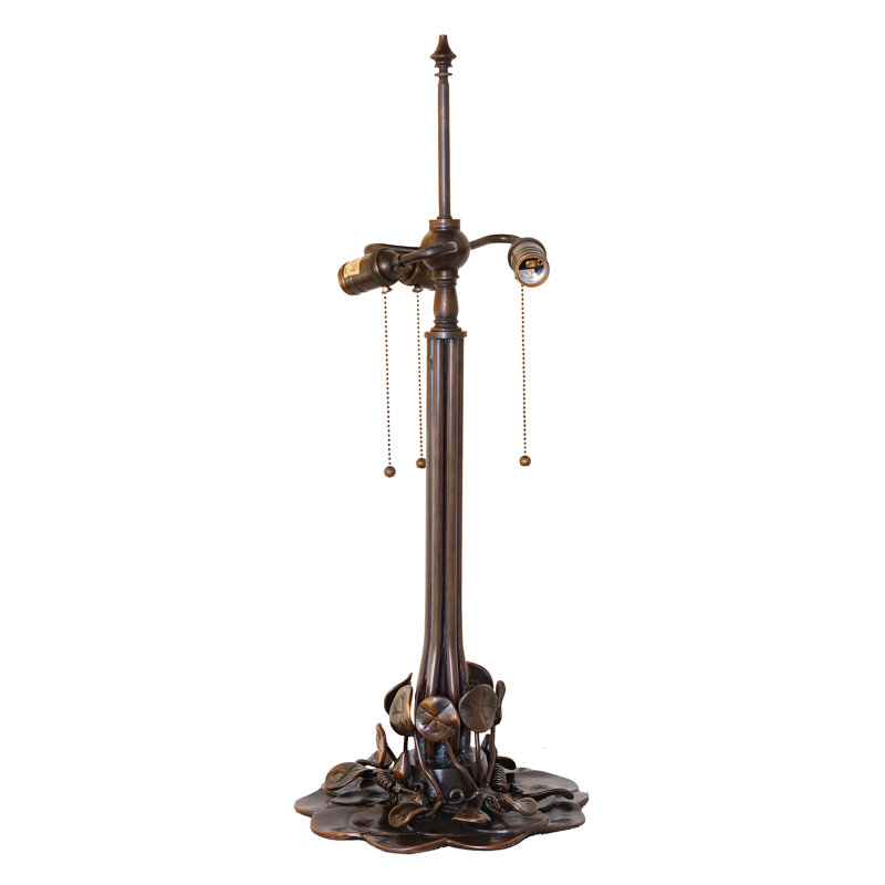 Base de table 3 lumières 30 "High Pond Lily