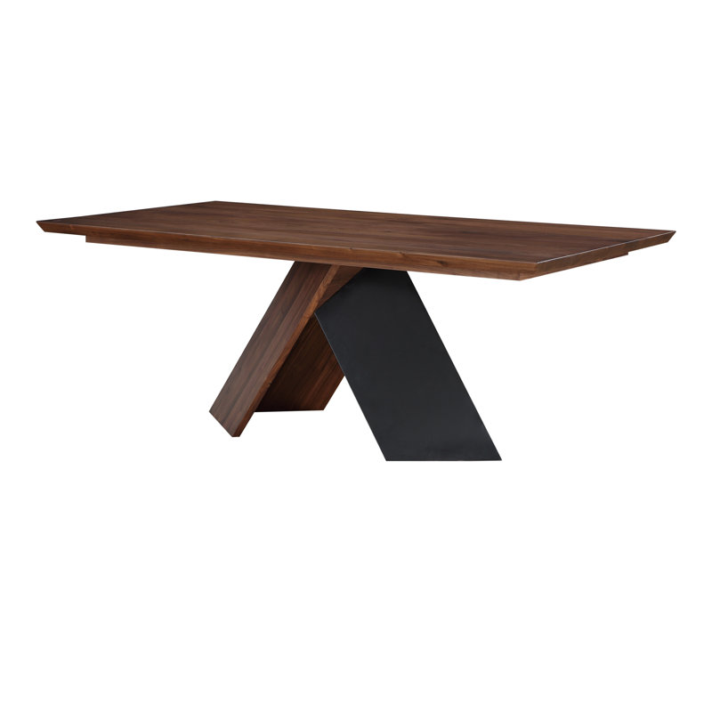 Axio Dining Table